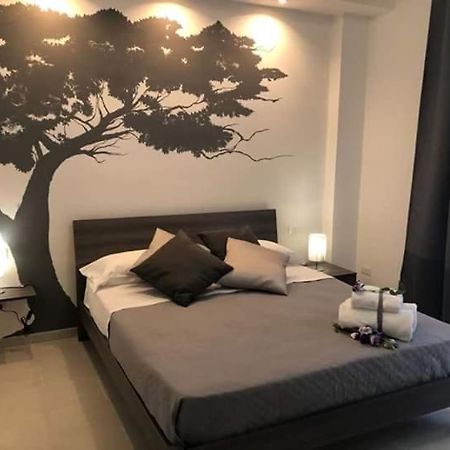 Bealu Bed & Breakfast Syracuse Bagian luar foto